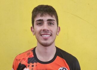 Giorgio Emiliano alla prima esperienza nel Futsal fuori dalla Sicilia, giocherร in C1 con la maglia del Montale football 5 (Modena)