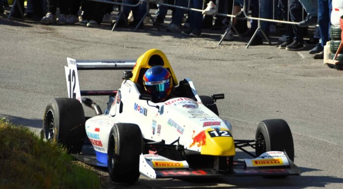 Salvatore Catanzaro vince il 31ยฐ Slalom di Misilmeri. Piloti trapanesi grandi protagonisti: alla โTrapani Corseโ il primo posto nella classifica riservata alle Scuderie