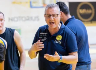 Clamoroso alla Virtus Trapani: l’ala Issa Fomba โscappaโ senza autorizzazione. Una vera e propria fuga a poche ore dalla gara contro Gravina